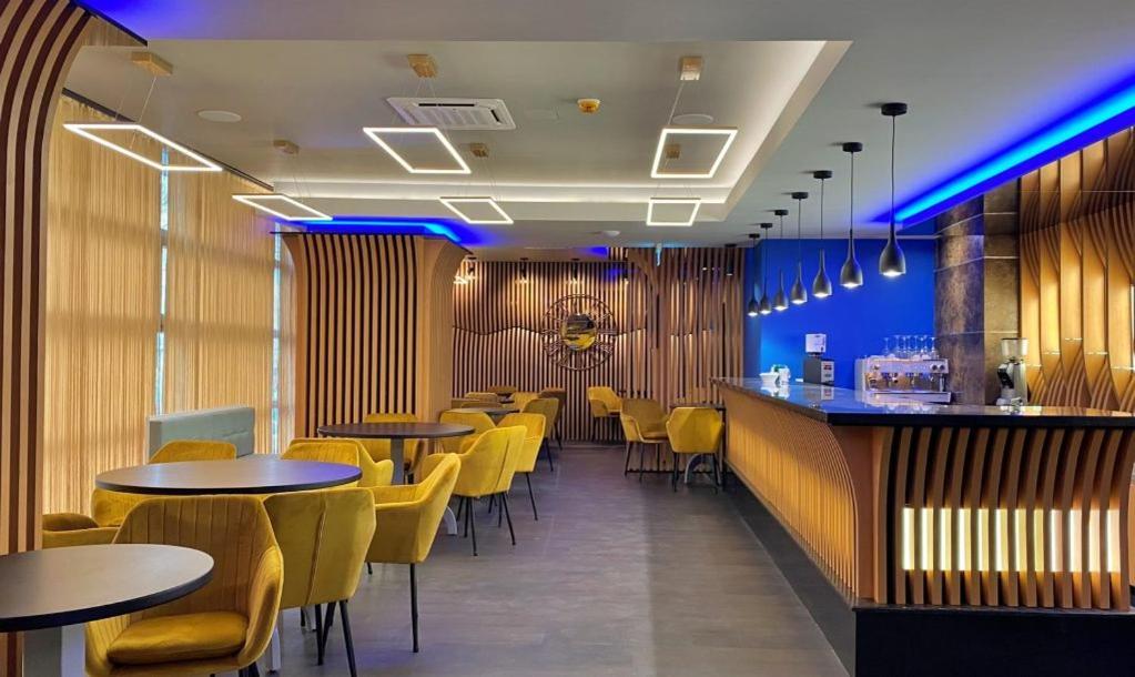 Hotel Condor Тулча Екстериор снимка